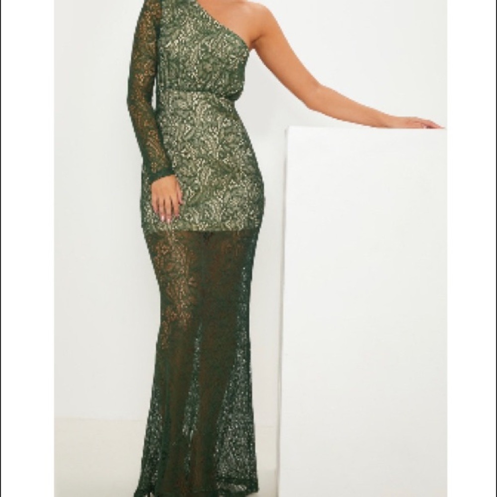 Pretty Little Thing One Shoulder Lace Gown